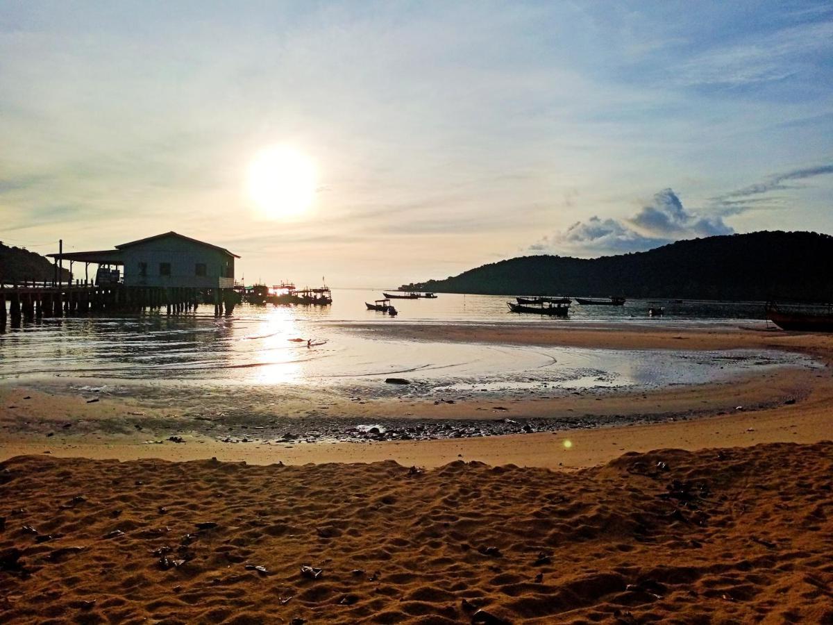 Hotel The Azure - M'Pai Bay Koh Rong Sanloem Exterior foto